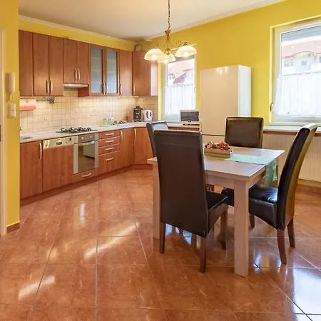 Apartment Smaragd Lakasapartman Nagykanizsa